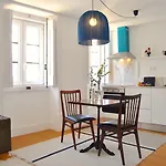 Ama * Lisbon