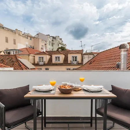 Ama Apartment