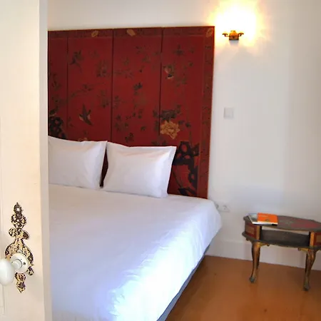 Ama * Лиссабон