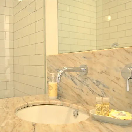 Ama Апартаменты *